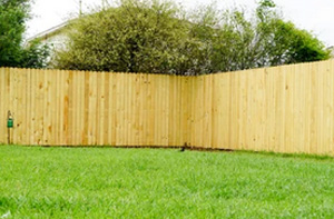 Wooden Fencing Installation Wooden Fencing Installation Downham Market (01366)